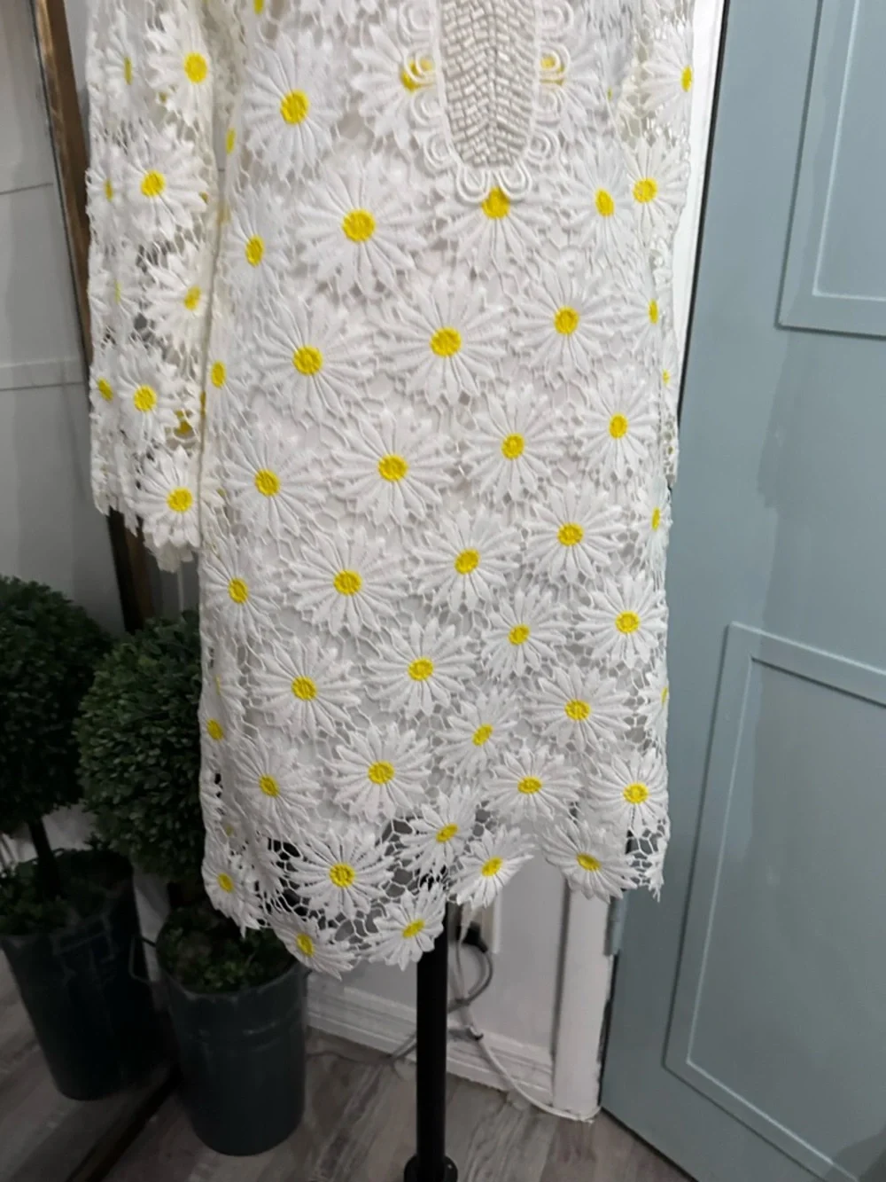 Boston Proper Daisy Lace Tunic Dress Long Sleeve Mini Size Small - Picture 7 of 12